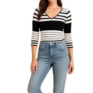 SculptureSilk Silk Blend Striped V-Neck Sweater Top Black/White‎ 3/4 Sleeve